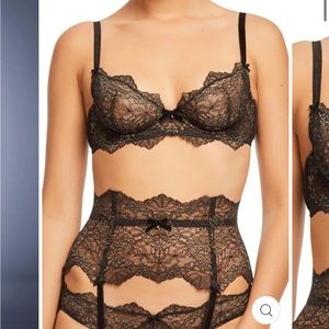Dita Von Teese Lurex Lace Underwire Bra Black 36D - new in original packaging